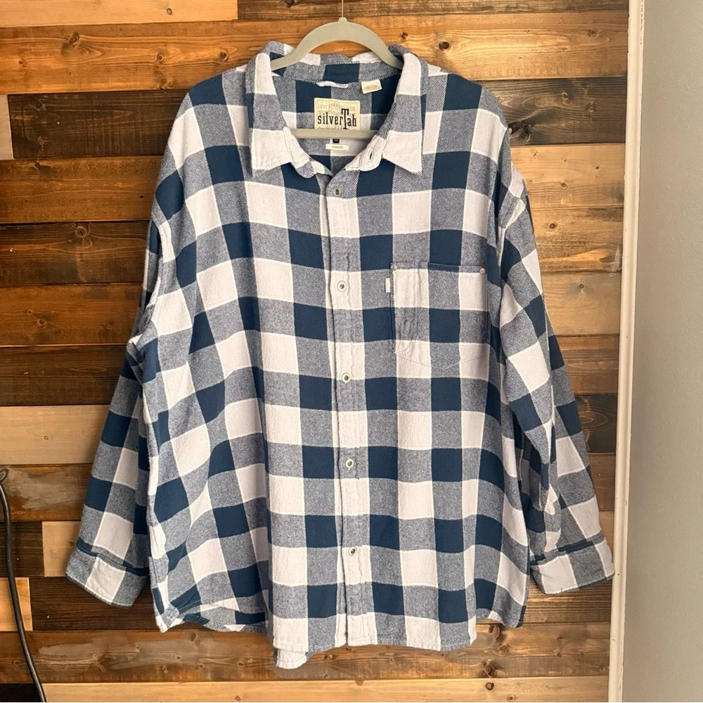 Levi’s SilverTab Men’s XXL 100% Cotton Flannel Shirt Blue White Buffalo Plaid - Picture 2 of 11